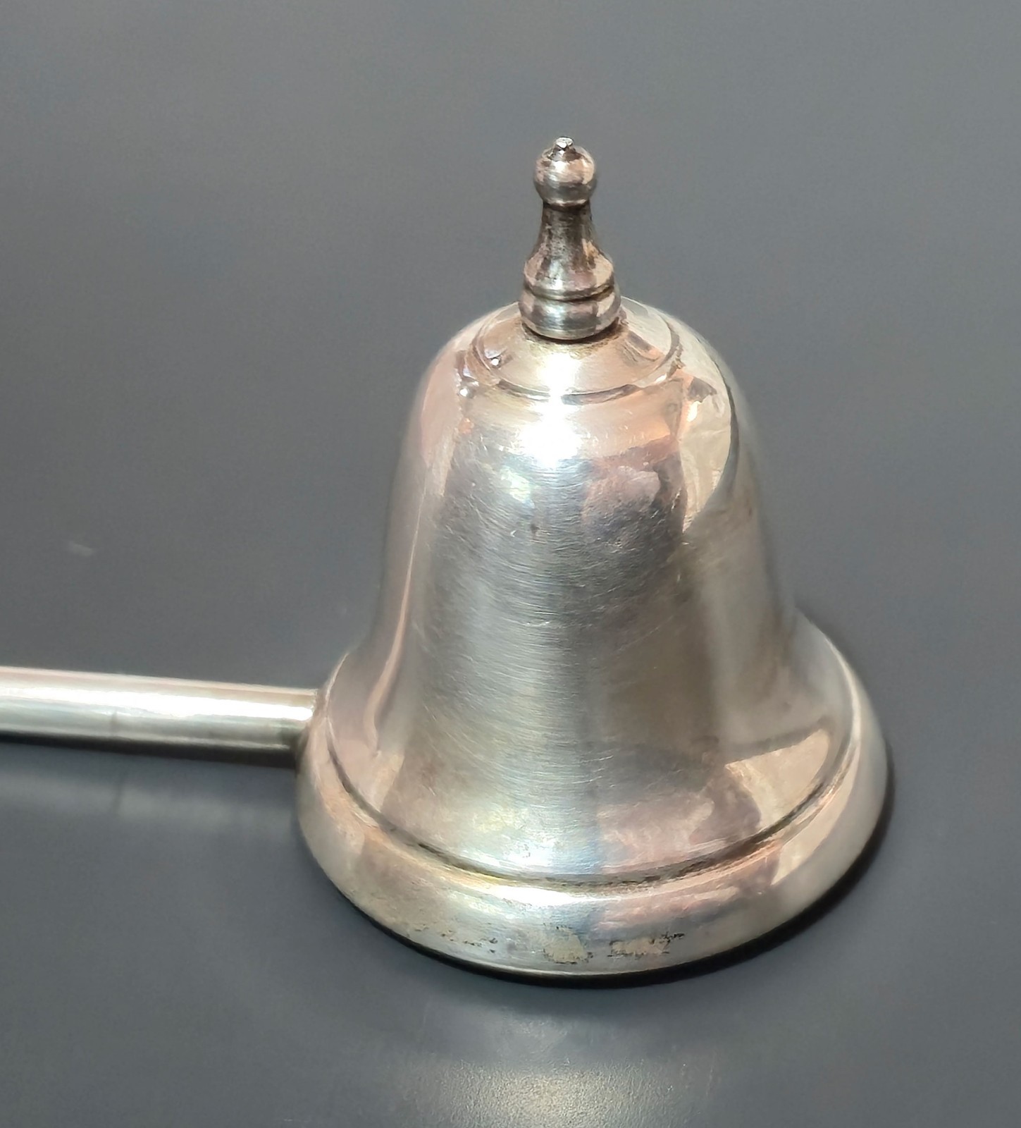 RARE! 1972 REED & BARTON STERLING SILVER W/ WOOD HANDLE CANDLE SNUFFER 10” LONG