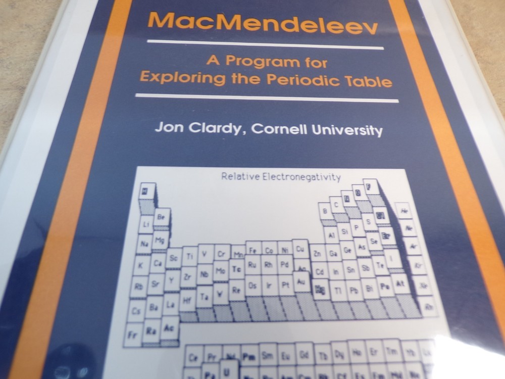 Vintage Periodic Table software Jon Clardy MacMendeleev from Trinity Software