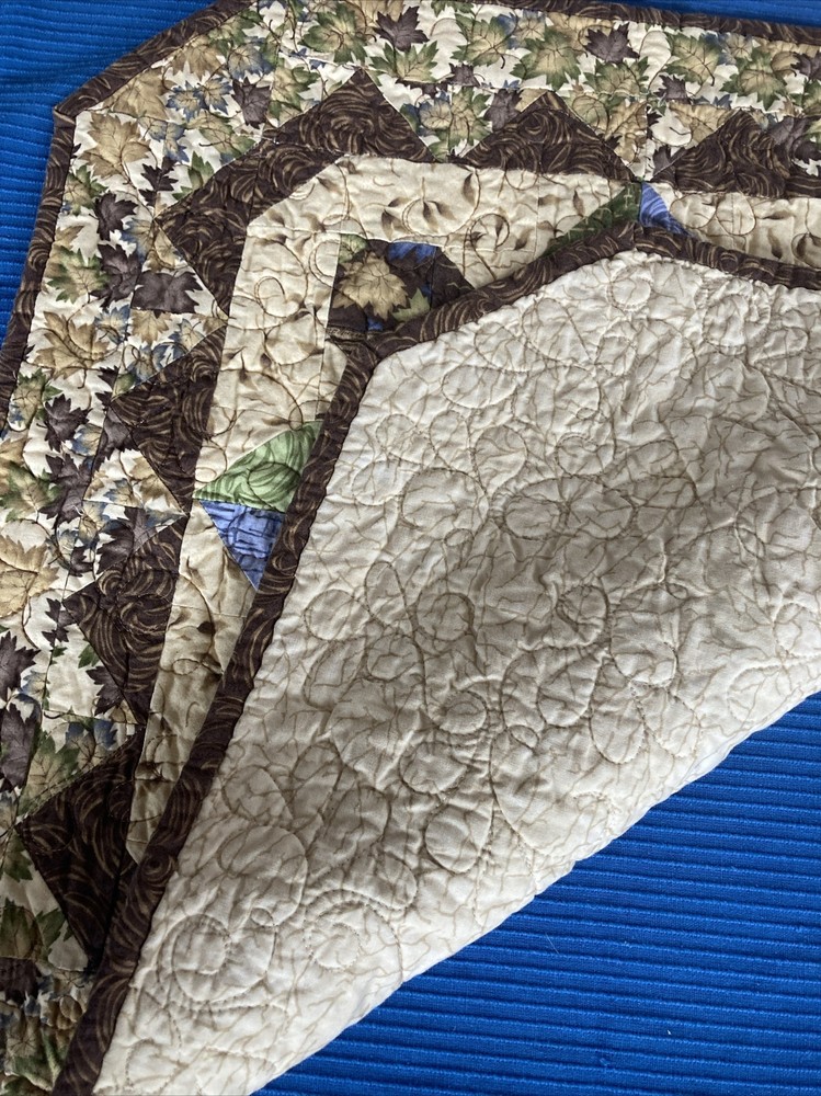 Summer Thyme quilt pattern by This & That for Checkers 23”x23”