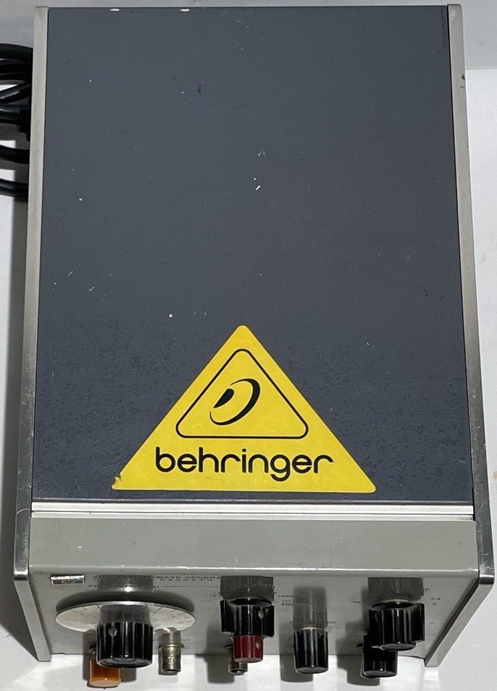 HP 211B Square Wave Generator Hewlett-Packard Good Condition