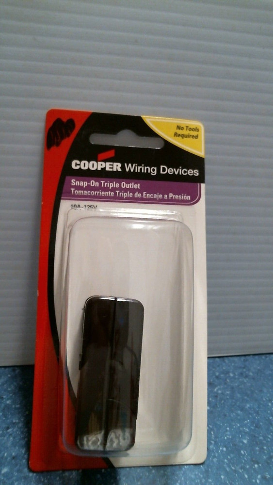 Cooper Snap-On Triple Outlet  (53943)  FS