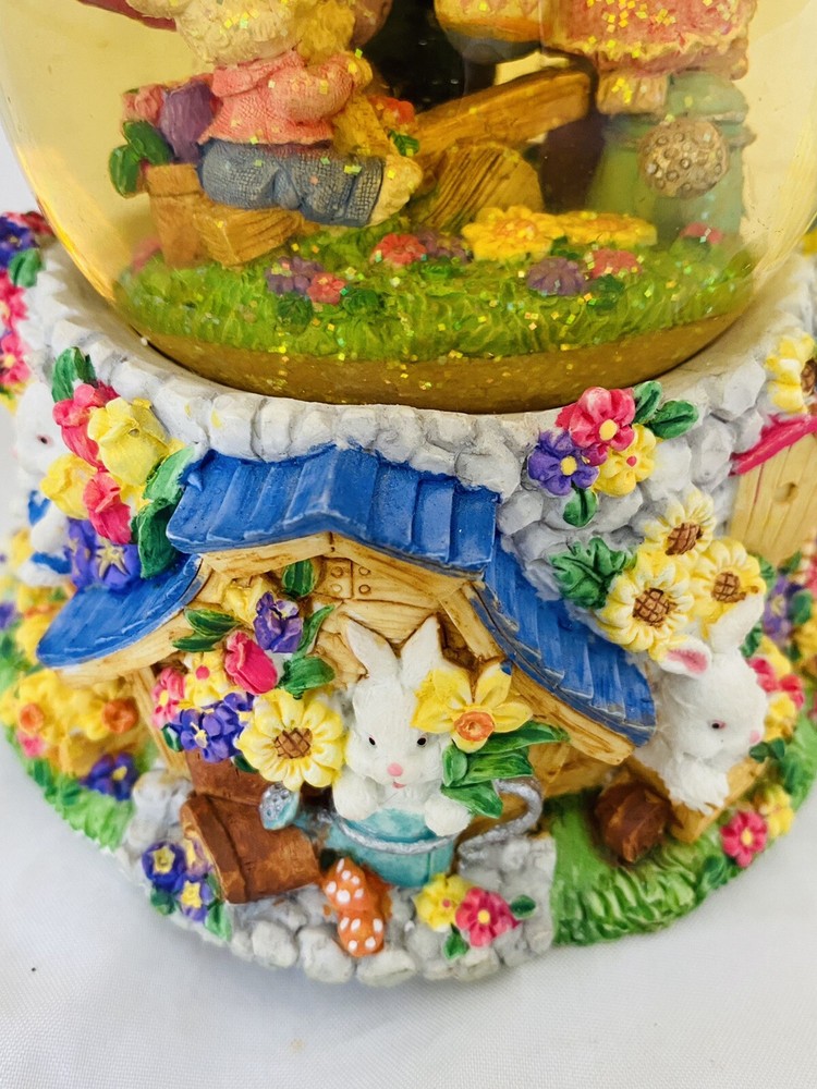 Easter Spring Water Globe Musical " Easter Parade" Egg Shaped In Original Box
