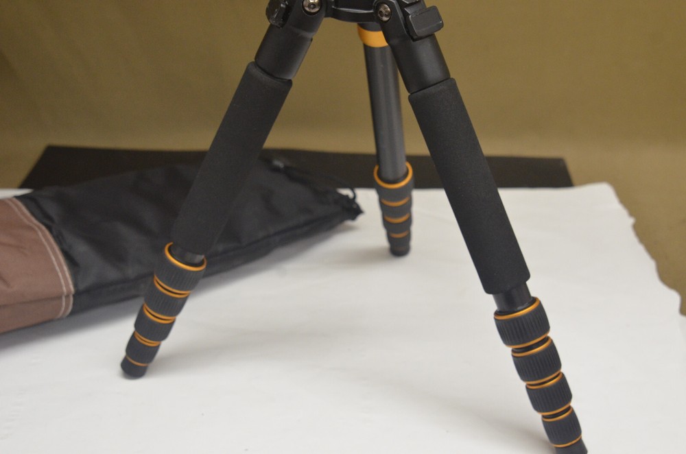 Beike Camera Tripod (4-A)