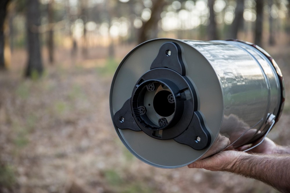 Moultrie All-in-One Deer Feeder Kit, Quicklock, Digital Timer, Bluetooth