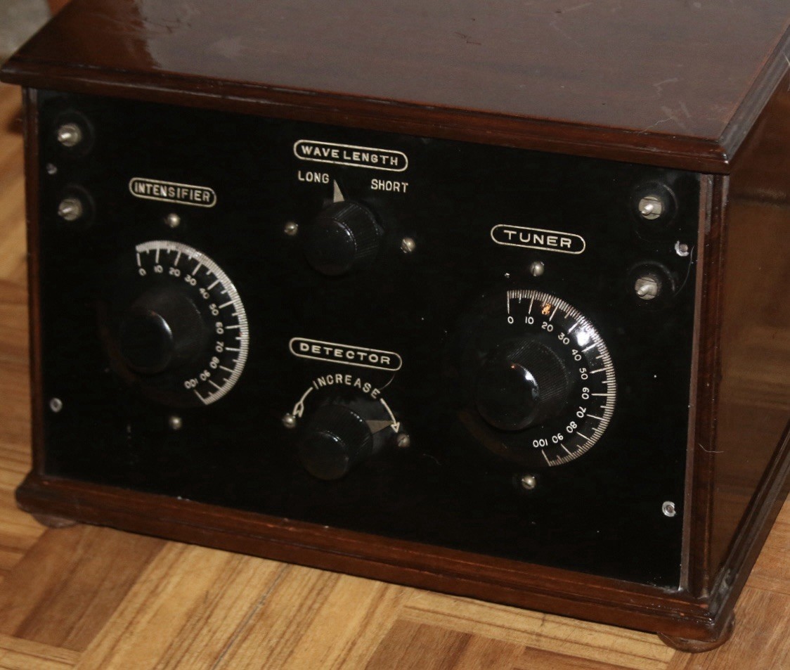 ANTIQUE 1922 TECO MODEL 1 KLITZEN S.F-16 SINGLE TUBE UV200 BATTERY RADIO - RARE