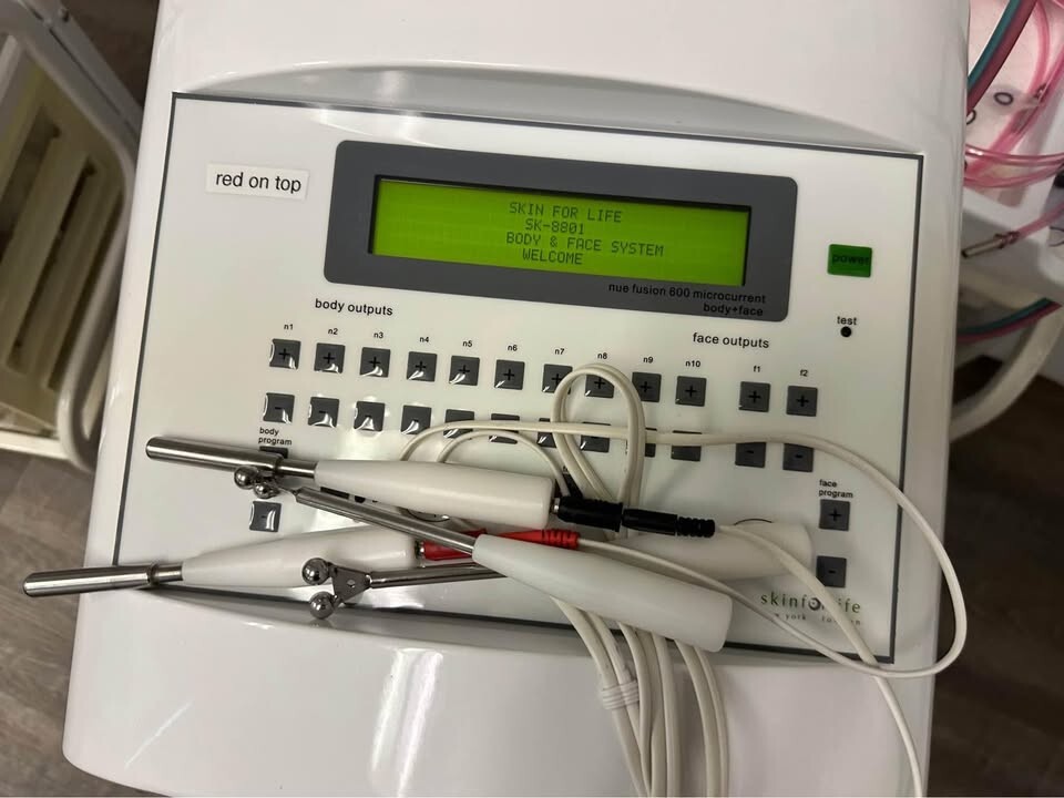 microcurrent professional machine