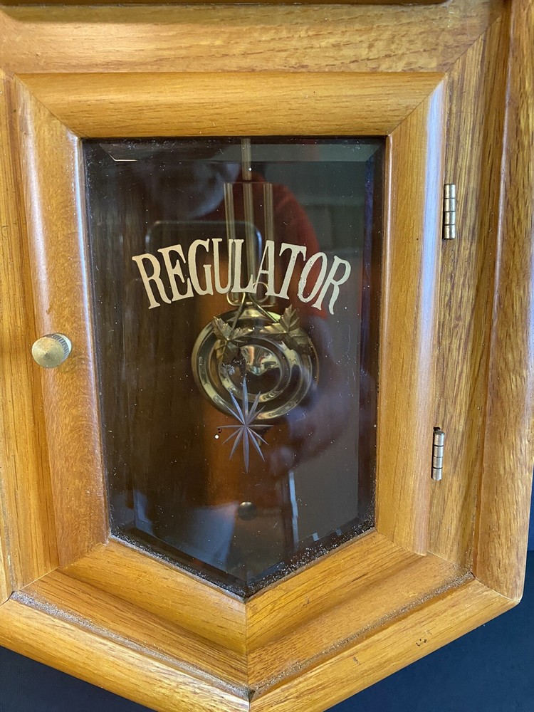 Functioning Vintage D & A Schoolhouse Regulator Wall Clock chiming with pendulum
