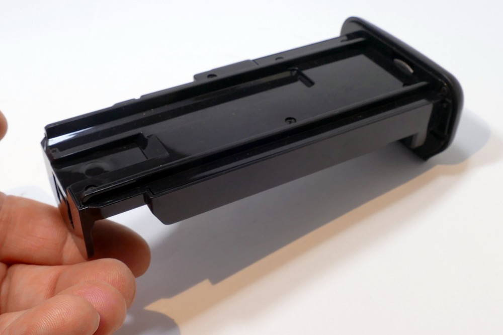 AA Battery Tray Adapter for BG-E11 repalcement