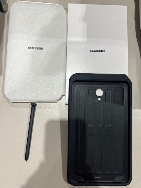 Samsung Galaxy Tab Active5 Case/Cover Pen and Original Packaging