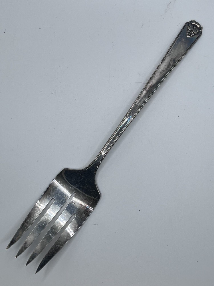 Oneida Nobility Plate Silverplate 8.5” Serving Fork