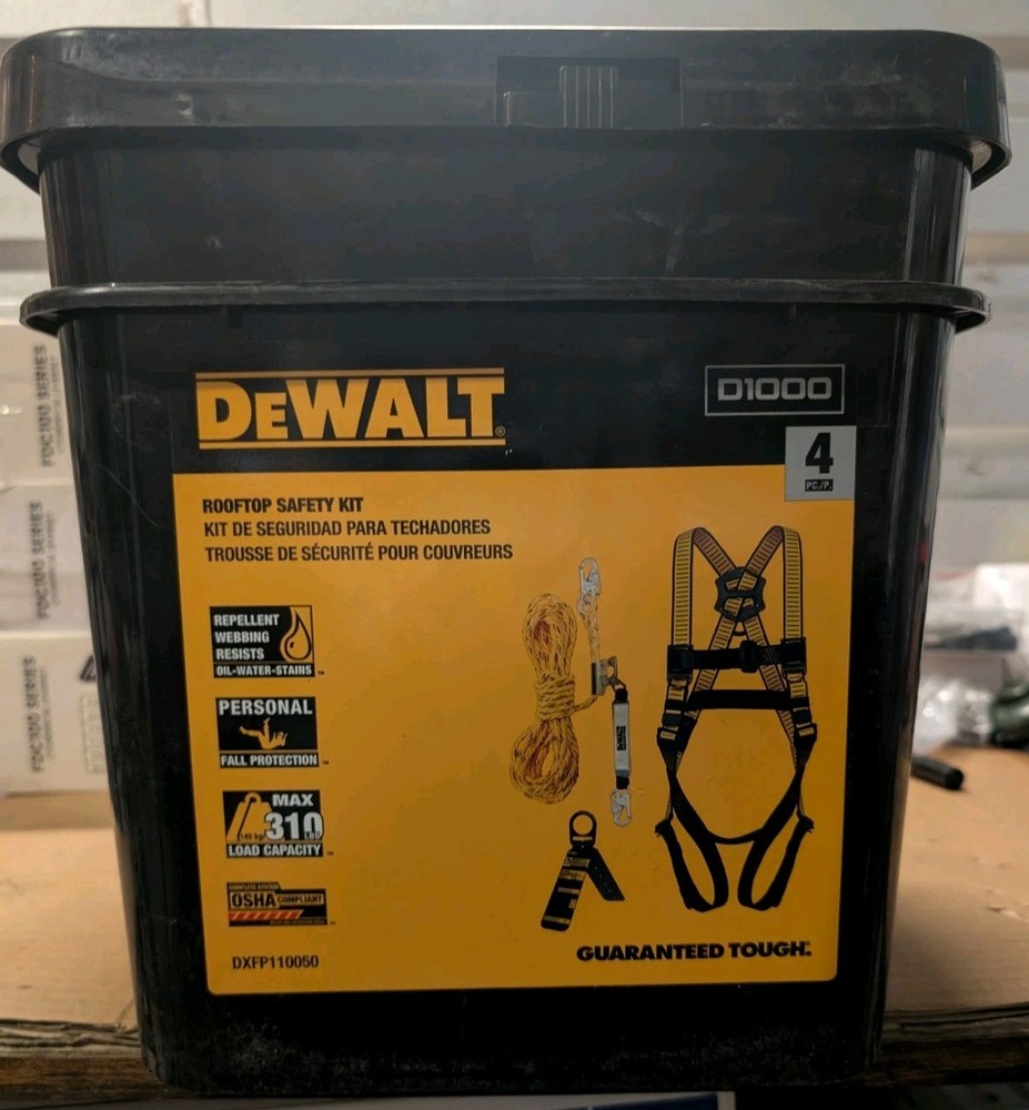 DEWALT Rooftop Safety Kit - Sealed