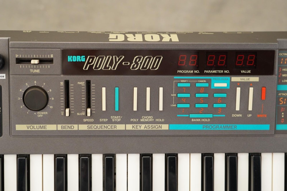 Korg Poly-800 Polyphonic Synthesizer w/ Filter Mods & Original Box #56009