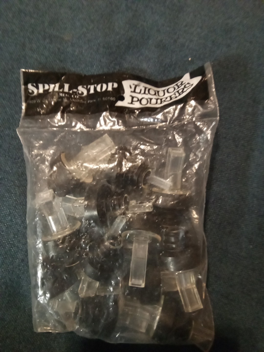 Spill-Stop 313  Tapered Liquor Pourer,  - 12 Pack