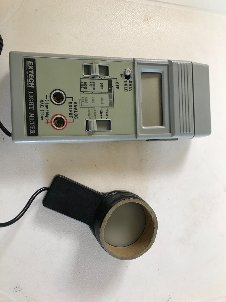 Extech 401025 Handheld Light Meter analog output K60954