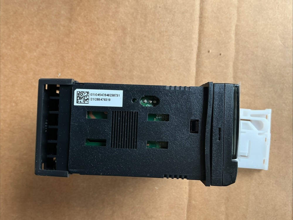 Omron DIGITAL Panal Meter K3MA-L Multi-Range