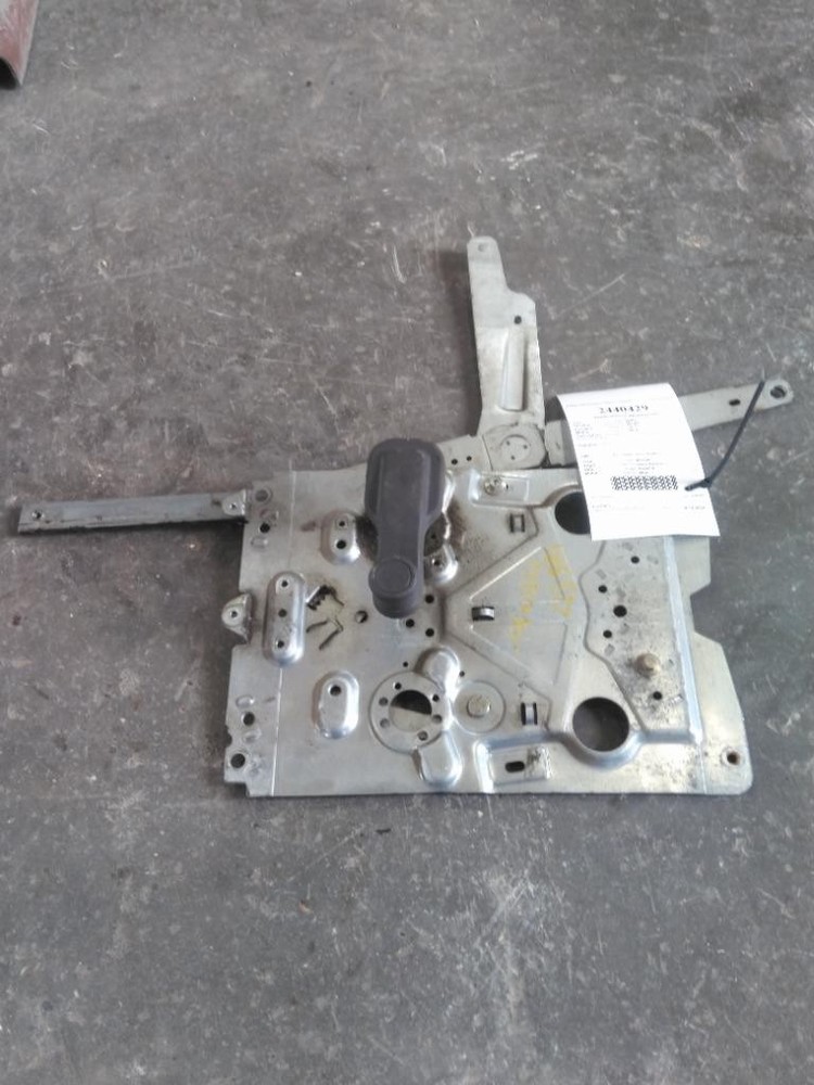 For 1999 VOLVO VN WINDOW REGULATOR Right , MN