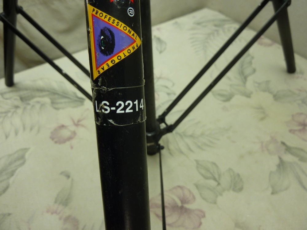 Photoflex Model LS-2214 Light Stand