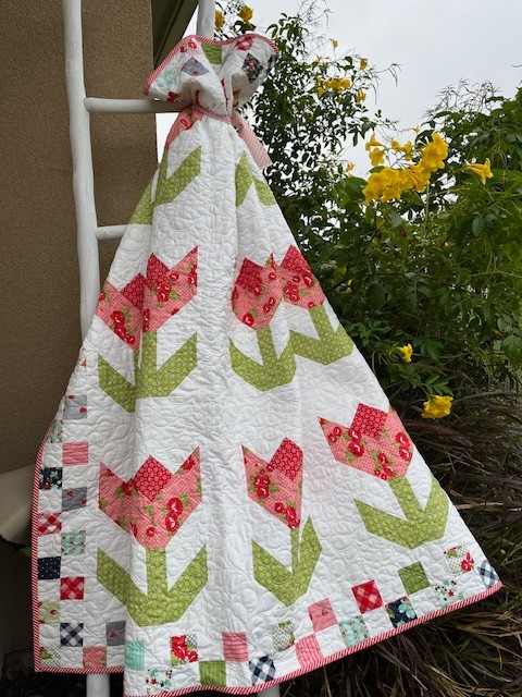 RUBY TULIPS Quilt Pattern Pastry Shop Quilts