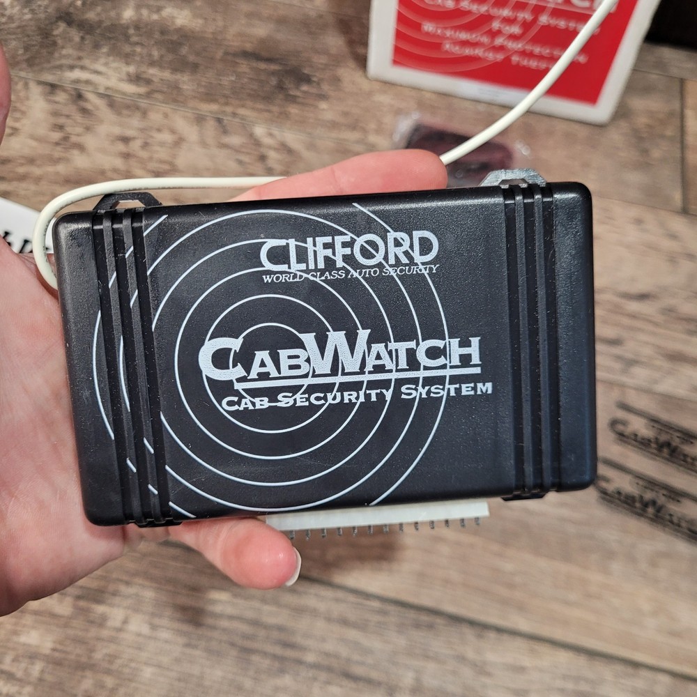 Clifford CabWatch Freightliner Cab Secuirty System See Description