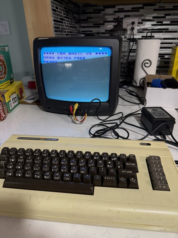 Commodore VIC20 Computer CIB Tested Working W Box Manuals Retro Vintage PC