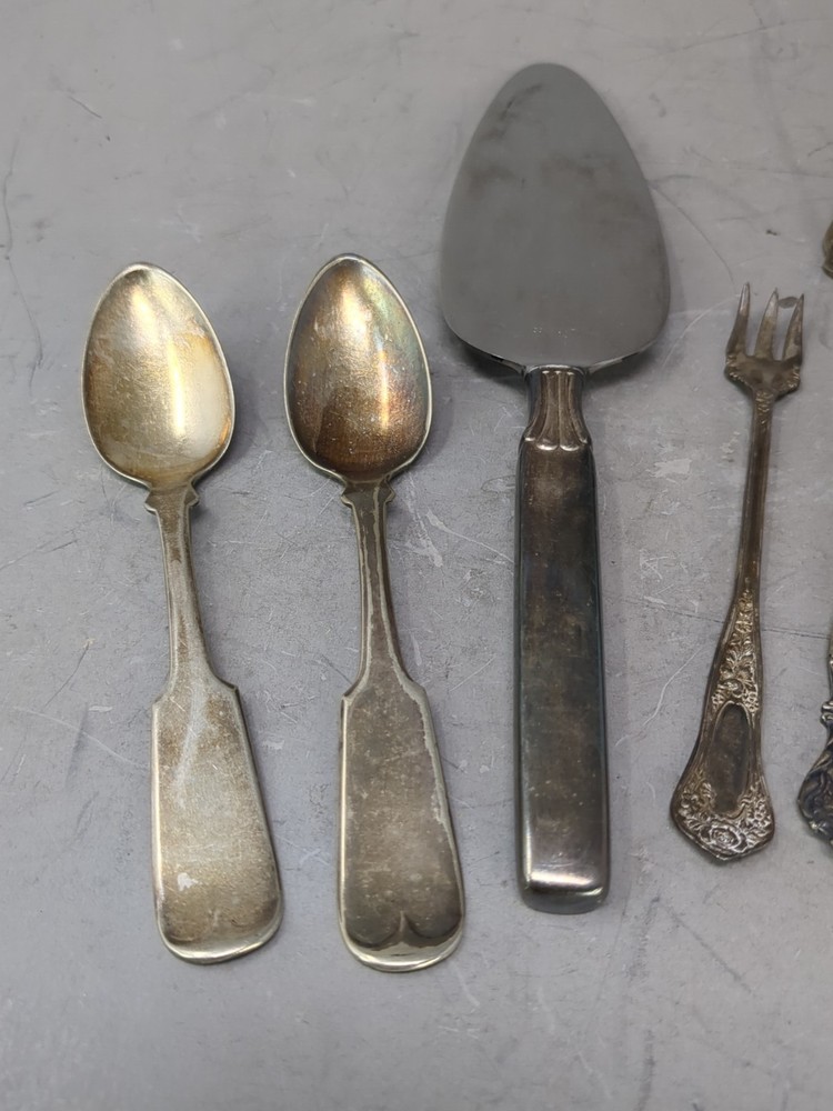 Vintage Rogers Bros Silverplate Flatware Lot Spoons Forks Pie Server Mixed