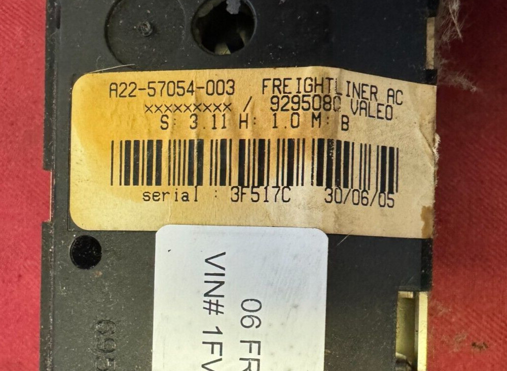 2006 M2 Freightliner A/C Climate Control Module TEMPERATURE, HVAC A22-57054-003