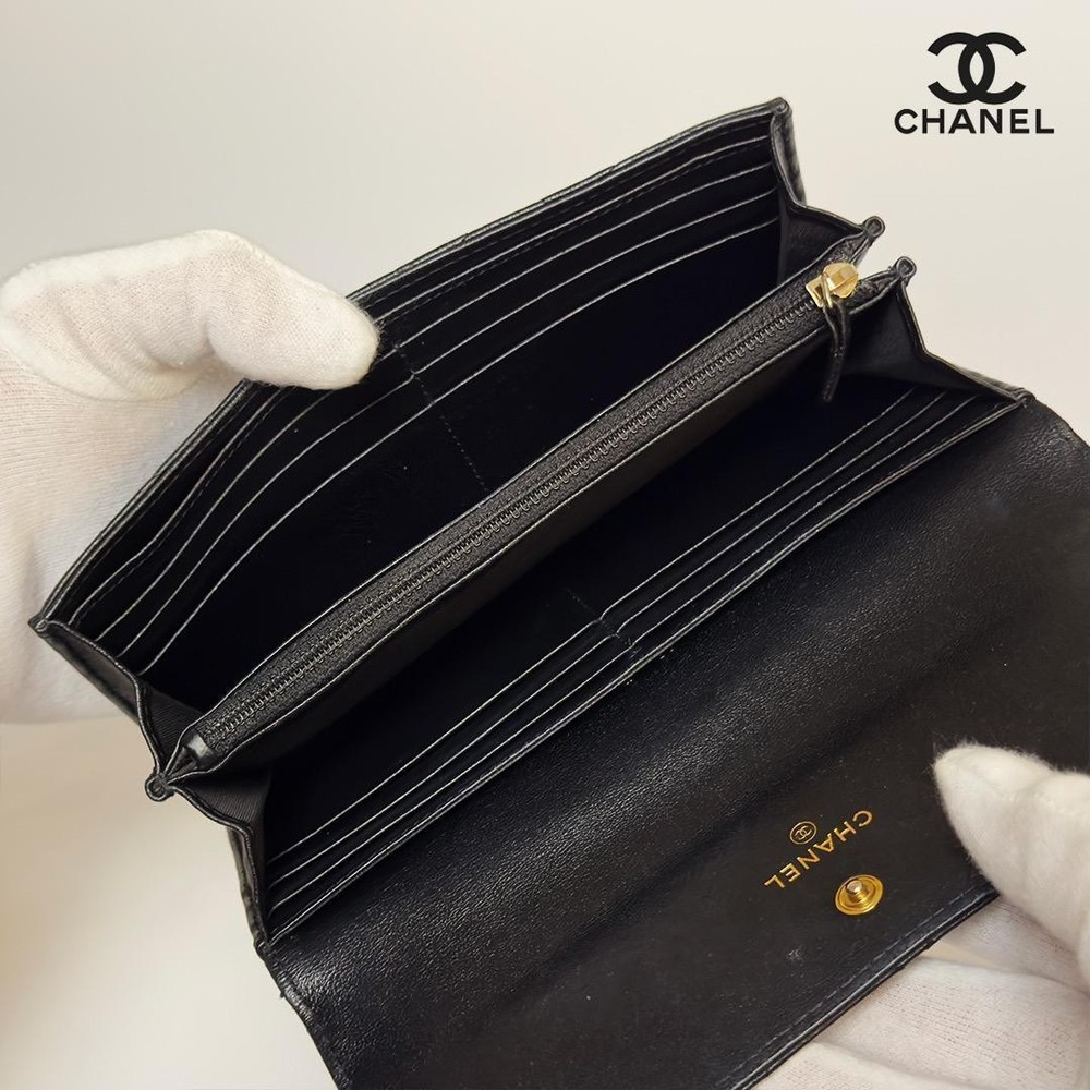 Authentic CHANEL 19 DIX-NEUF Flap Long Wallet