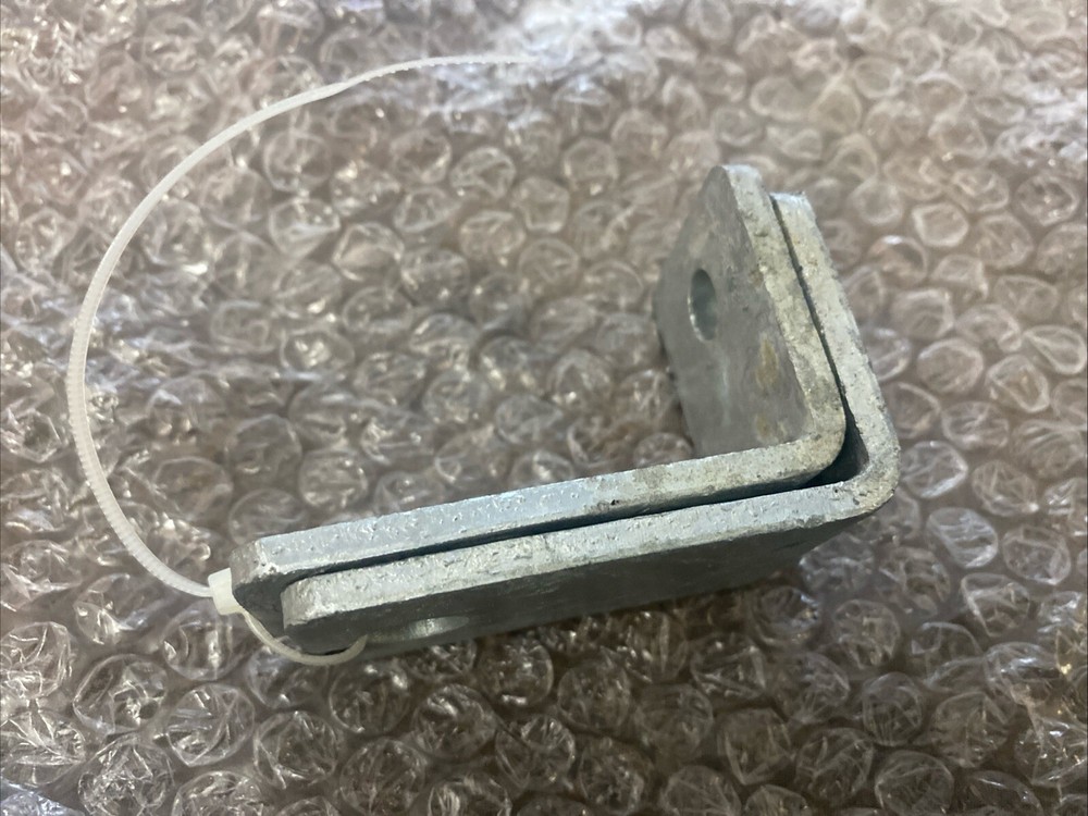 C.E. Smith Side Angle "L" Bracket - Pair - Galvanized - 10211G