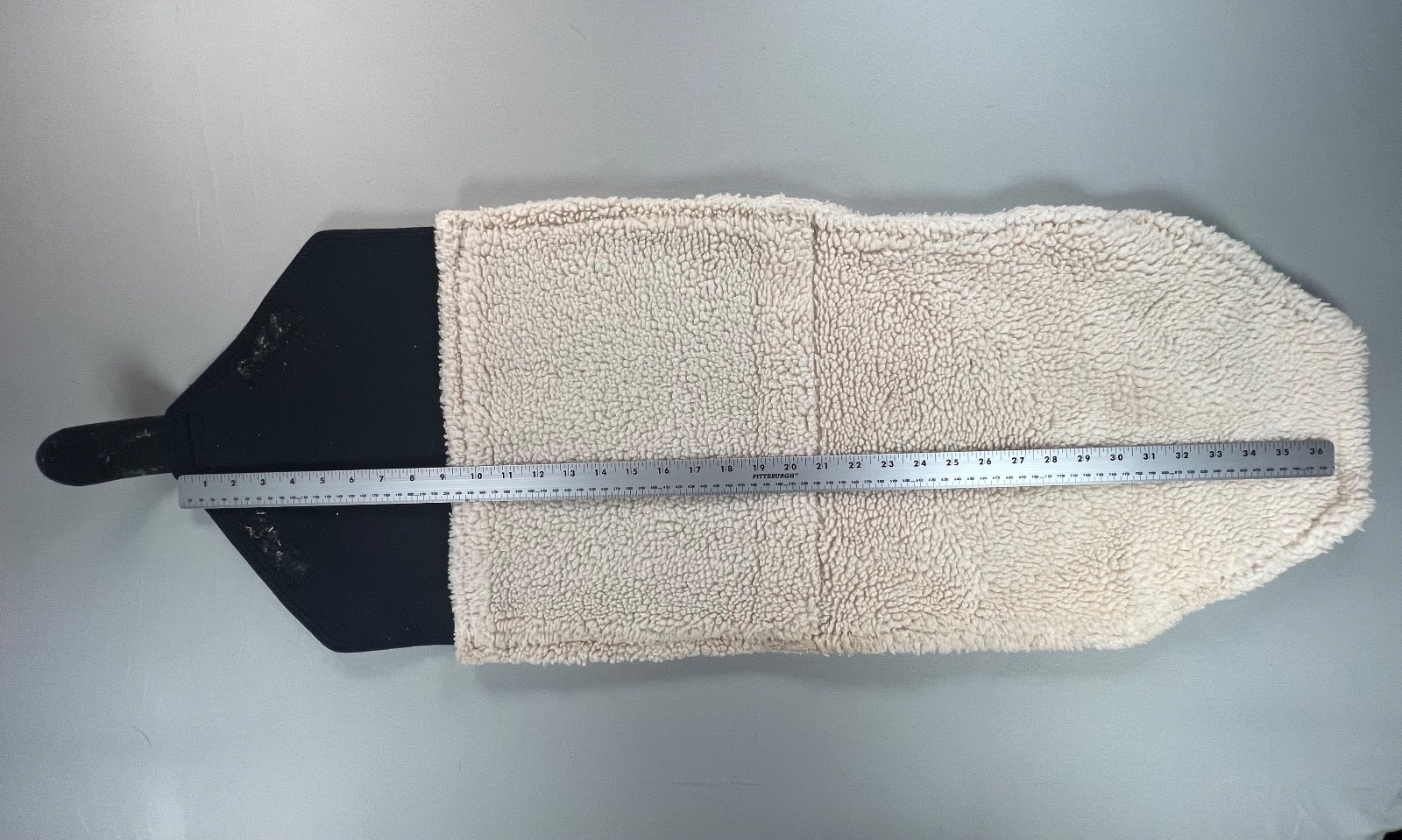 14" Professional's Choice Black VenTech Standing Wraps (Set of 2) - MSRP $130