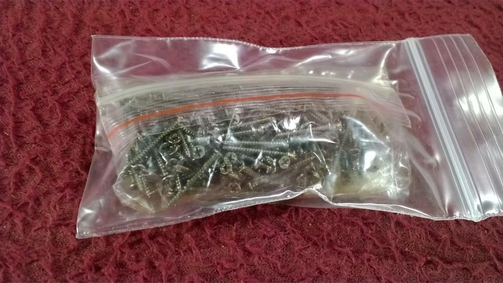 # PHILLIPS SCREWS - 250 - LONG 15mm - NIP