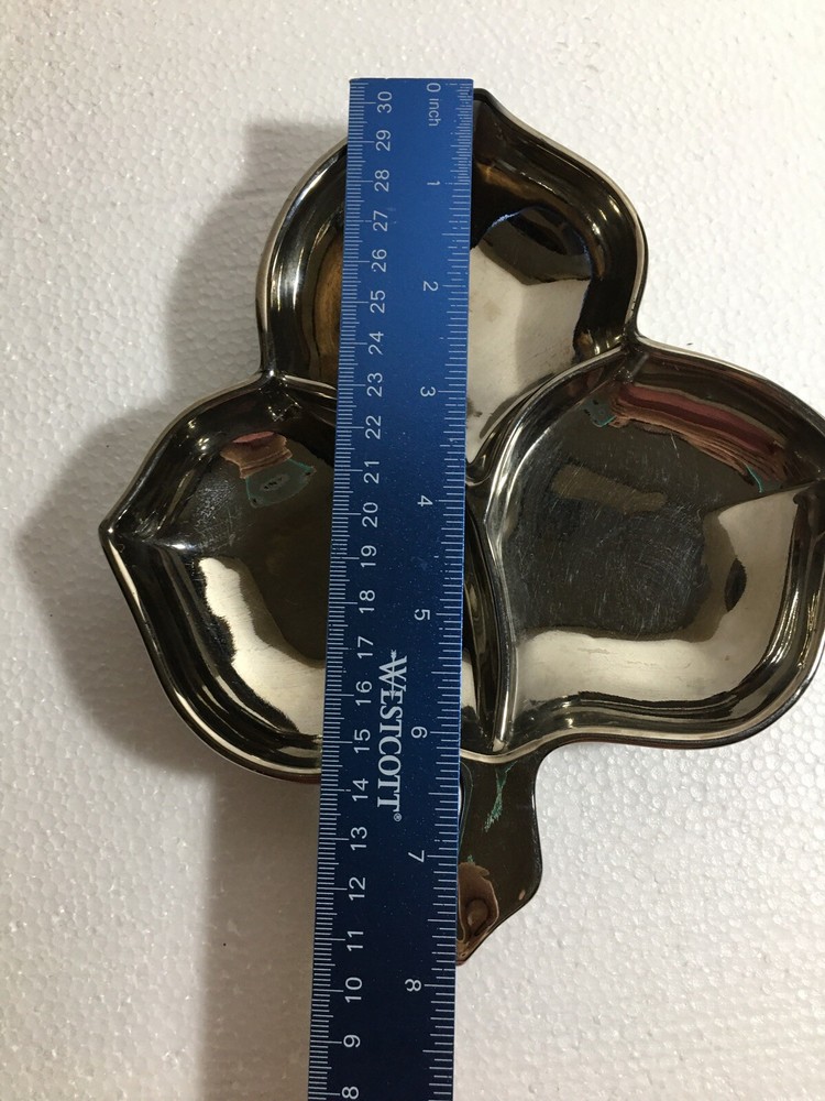 MAPLE LEAF Translucent Silver GLASS DIVIDED SERVING Nuts Candy Relish Pin DISH