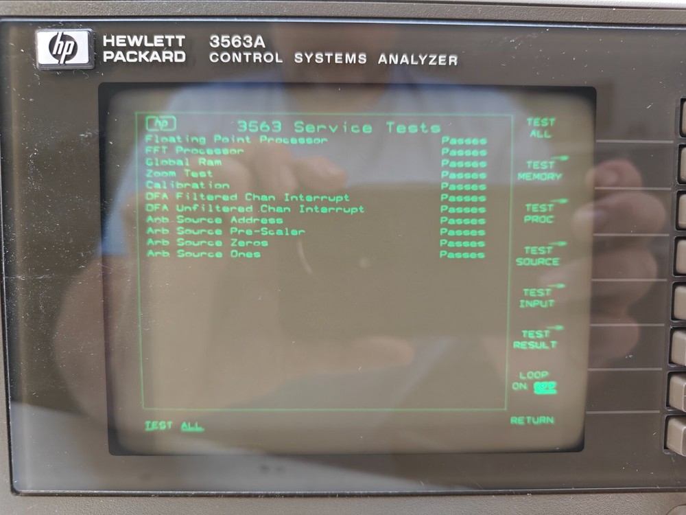 HP 3563A Dynamic Signal / Control System Analyzer with Digital Inputs, 100kHz