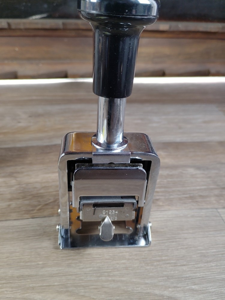 Automatic Numbering Machine - Brass Engraved Wheels