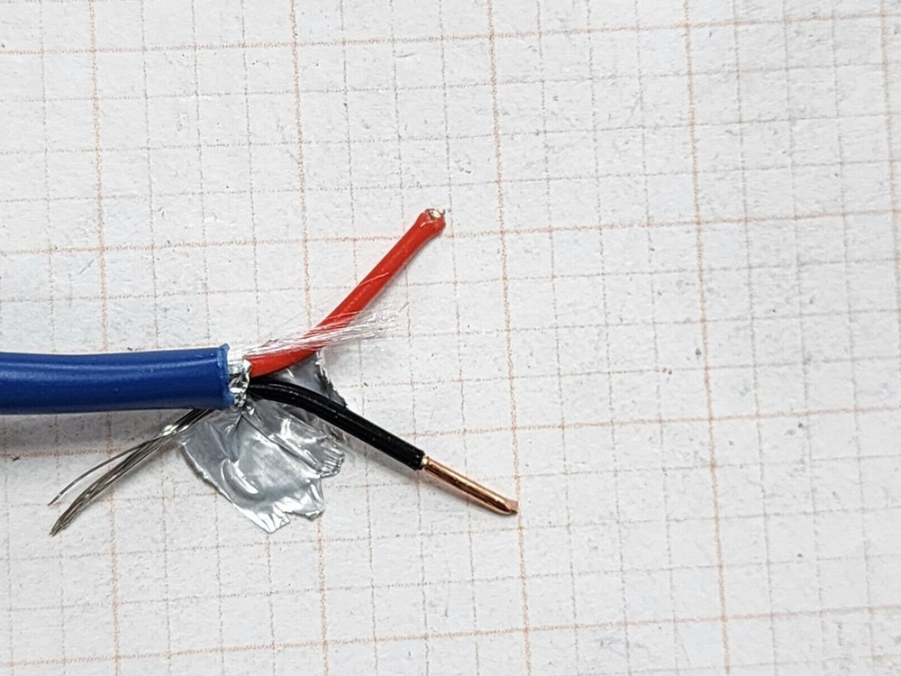 Southwire/Tappan F40015 18/2C Solid Shield Fire Alarm Cable Riser Lt Blue /100ft