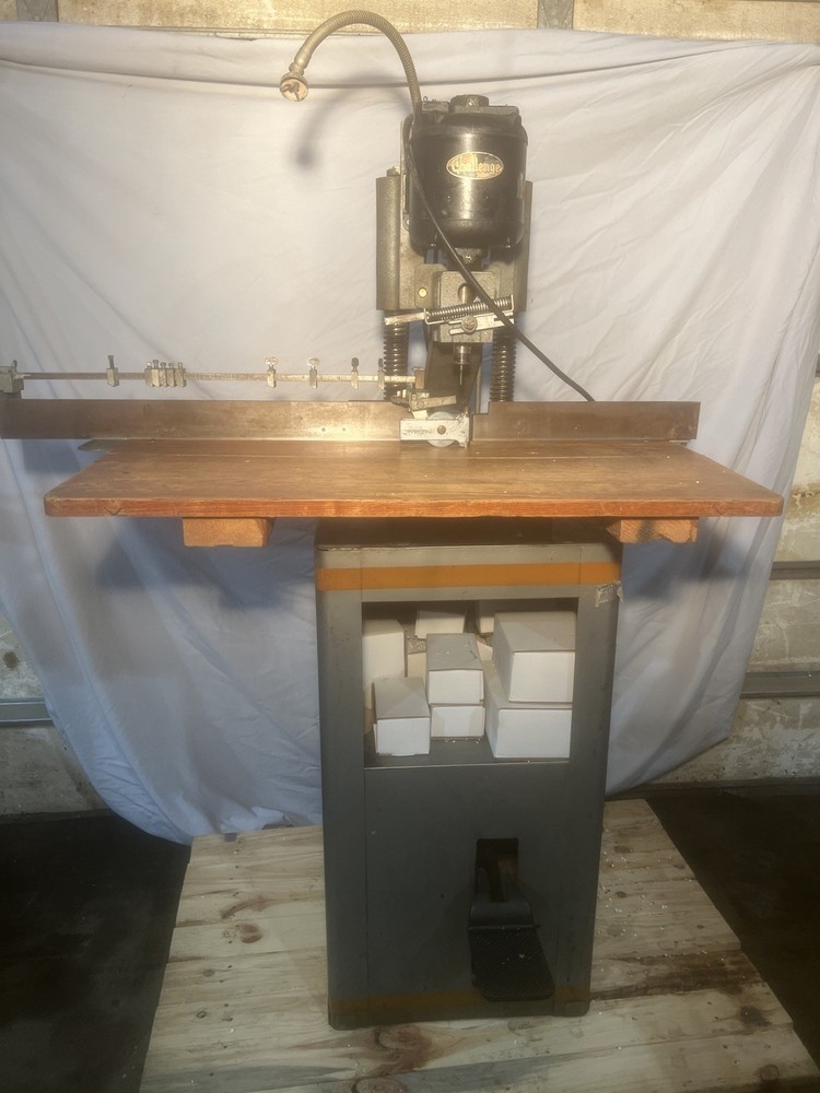 Acme Wire Sticher Model 3A