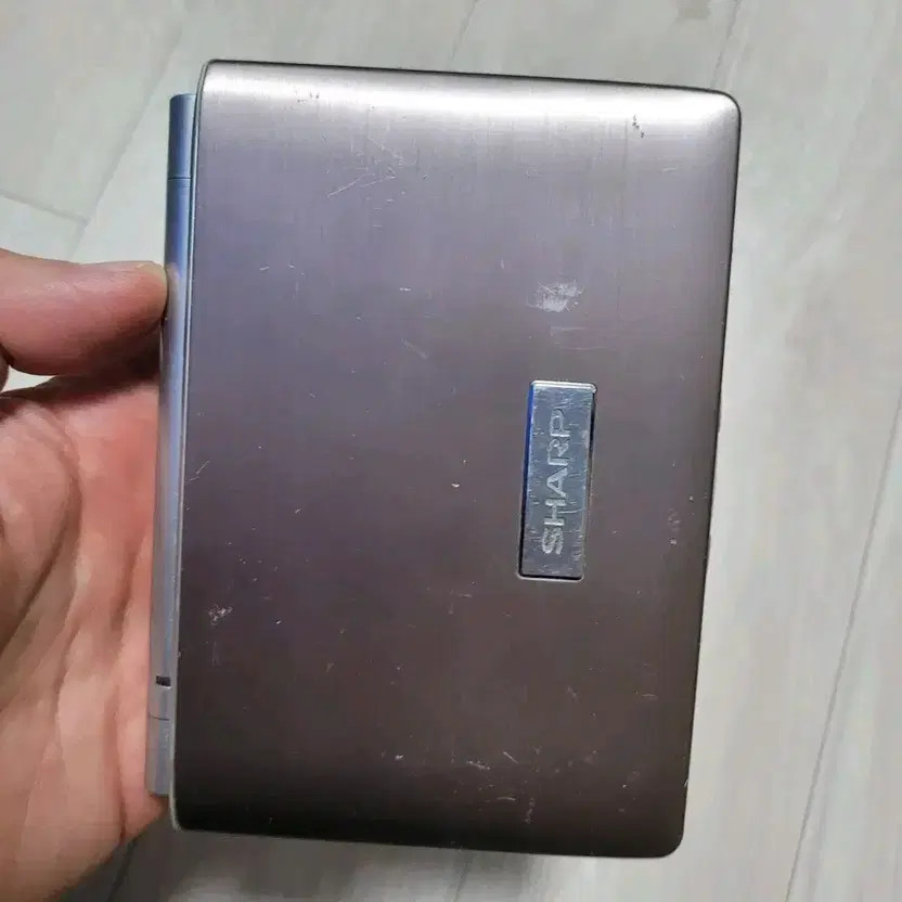 Sharp RD-CX100 Electronic Dictionary with Slight Wear