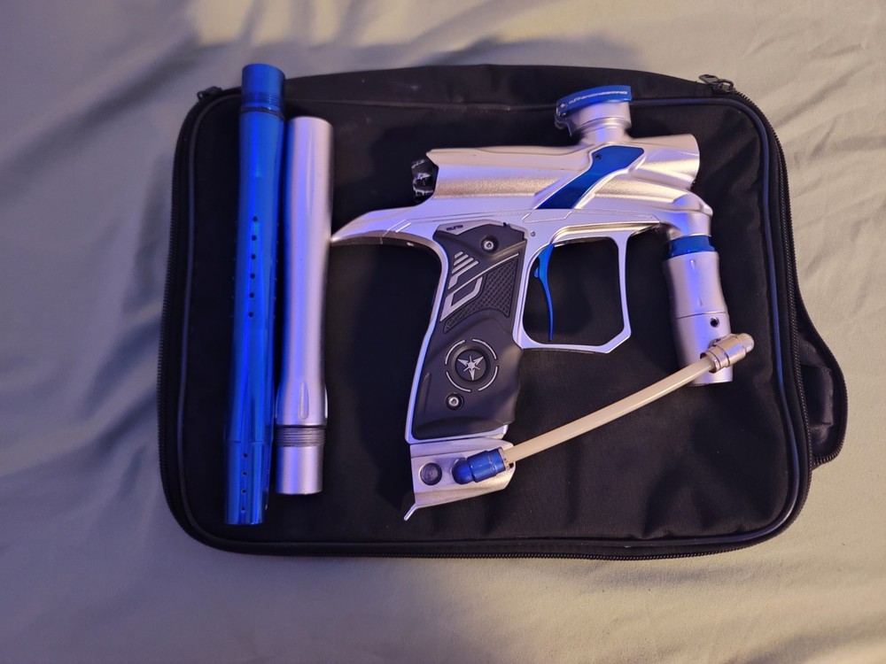 Dangerous Power G3 Spec R Paintball Marker