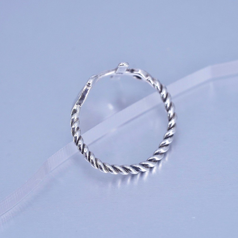 Size 7.75, vintage Sterling 925 silver stackable ring, cable band with anchor