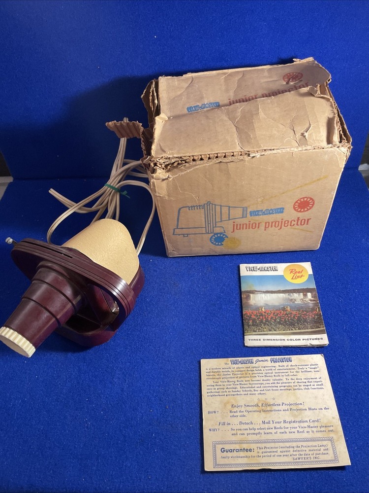 VINTAGE VIEW MASTER JUNIOR PROJECTOR SAYER'S LUMA-RAY W/BOX WORKING