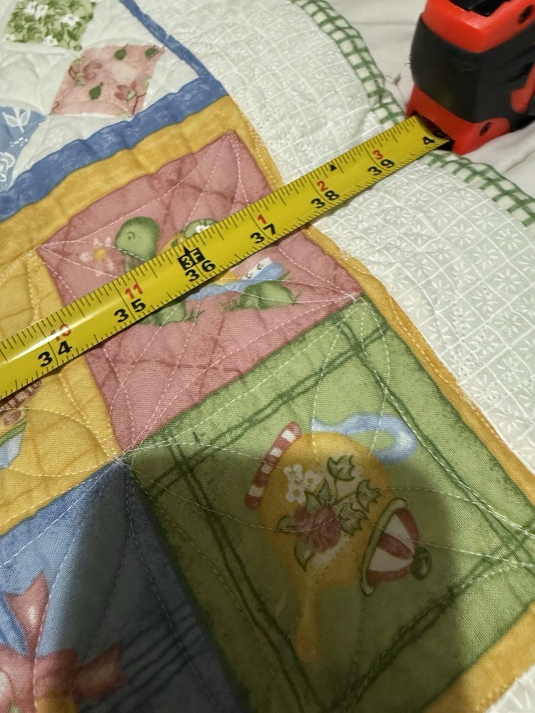 Beautiful spring-summer inspired sampler quilt