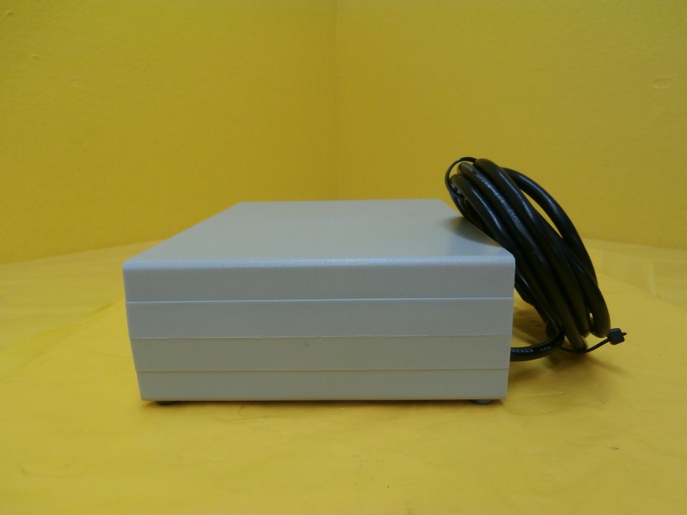 NTI Network Technologies VOPEX-2KVIM-A 2-port Video Switching KVM Splitter Used