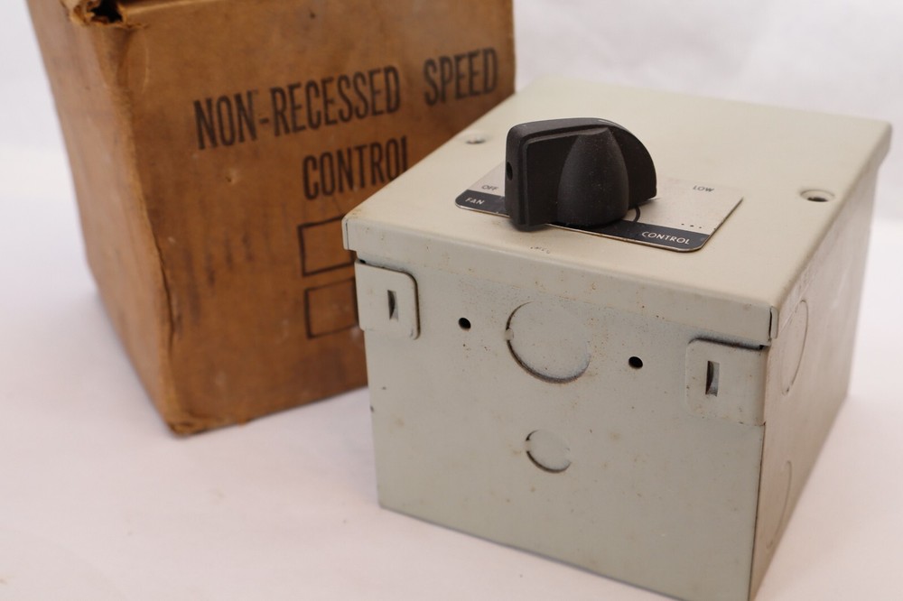 (NEW) NESBITT 110V Unit Heater Speed Controller