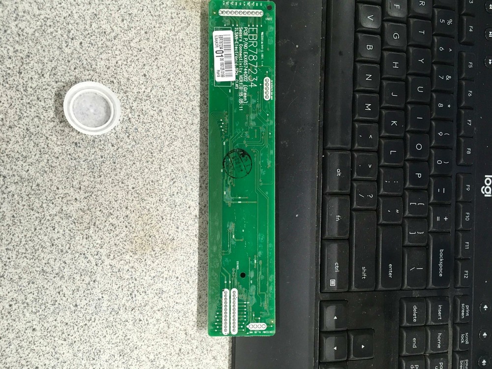 GE Refrigerator Control Board part # ebr78723401