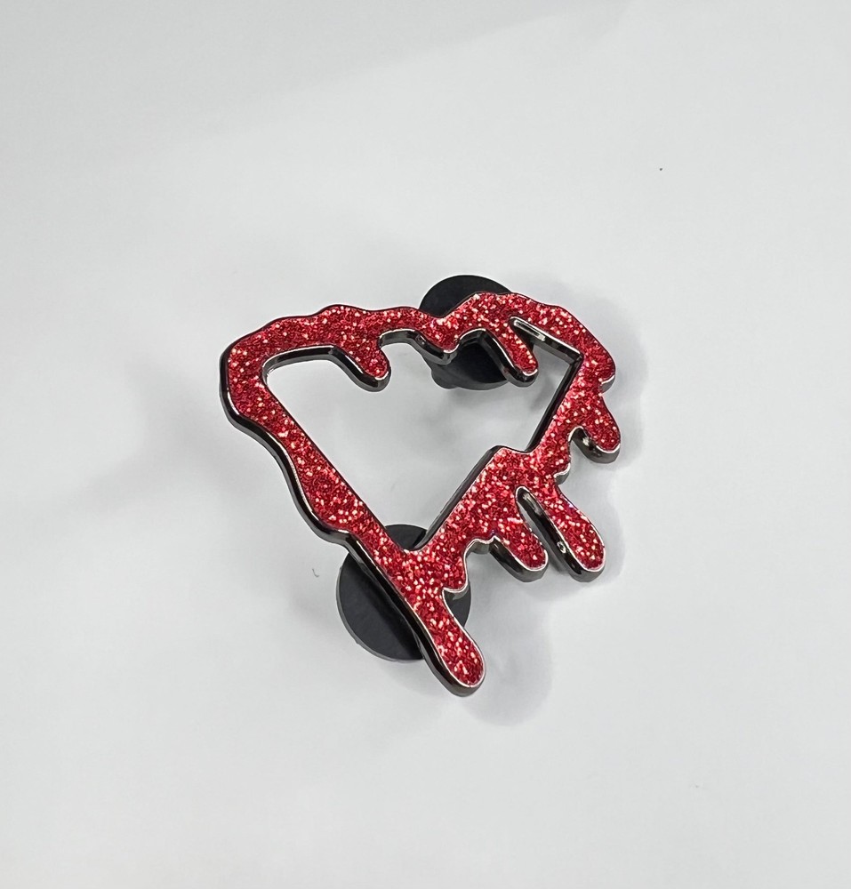 Bulls Red Drip Hat Pin