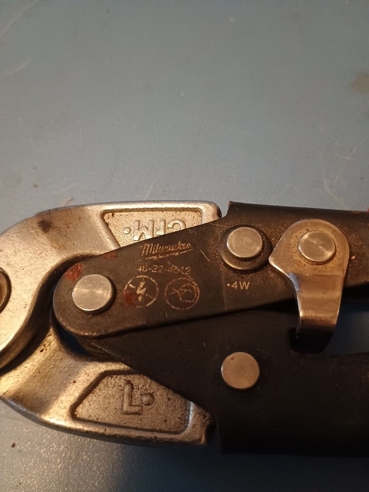 Milwaukee 48-22-4512 Left-Cutting Snips