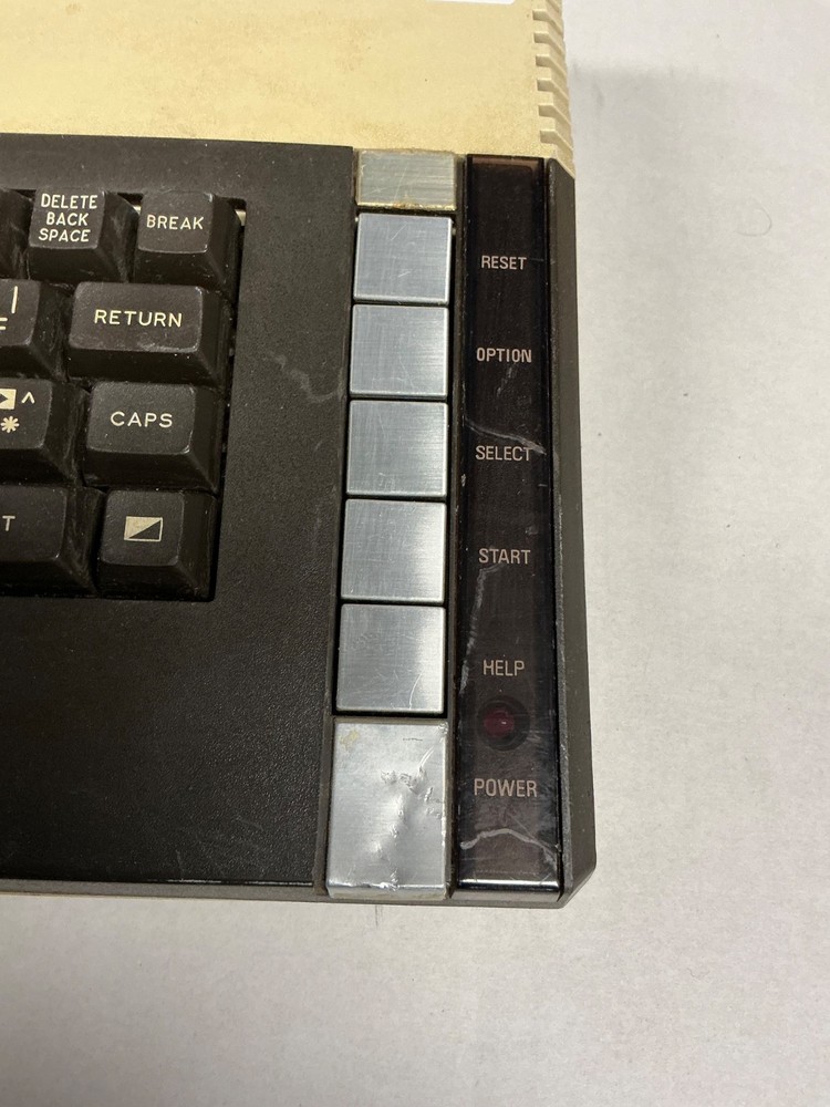 Atari 800XL Vintage Computer Console Game System (untested, needs power supply)