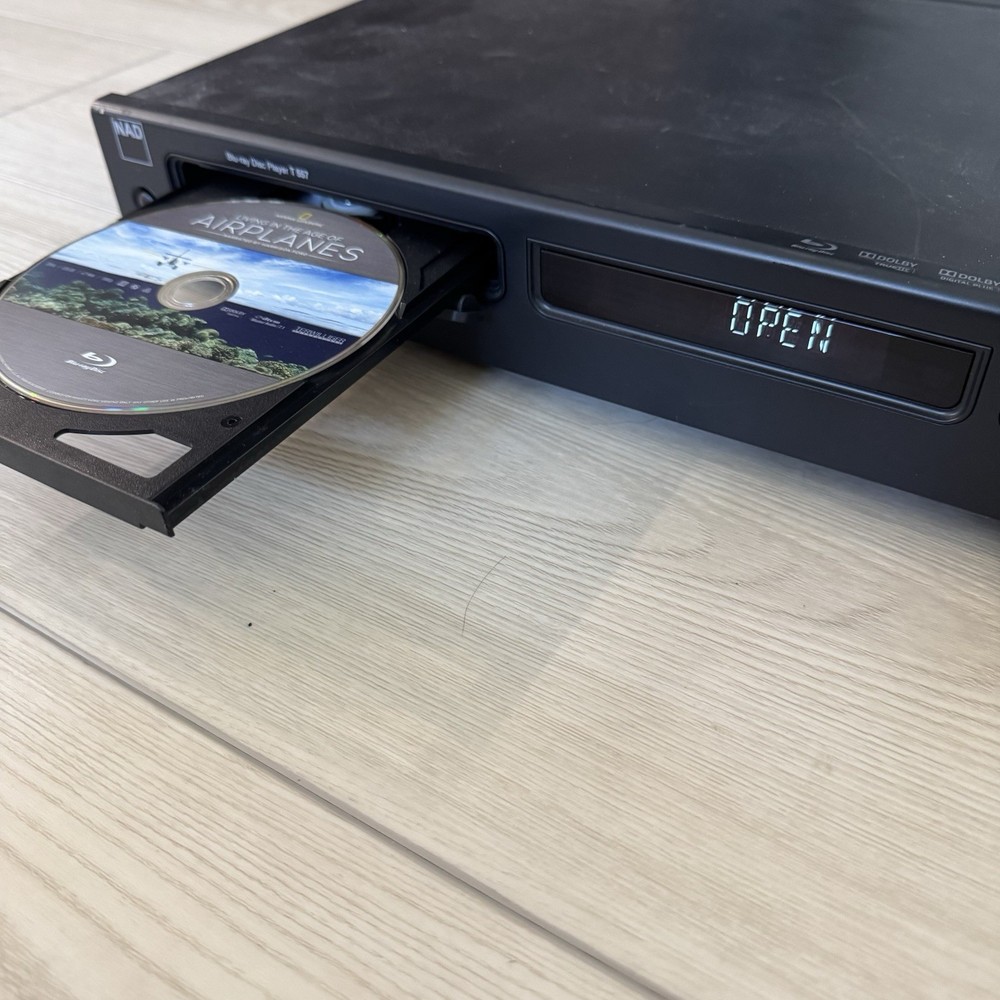 NAD Blu-Ray Disc Player T557 ONLY - NO Remote Control - TESTED
