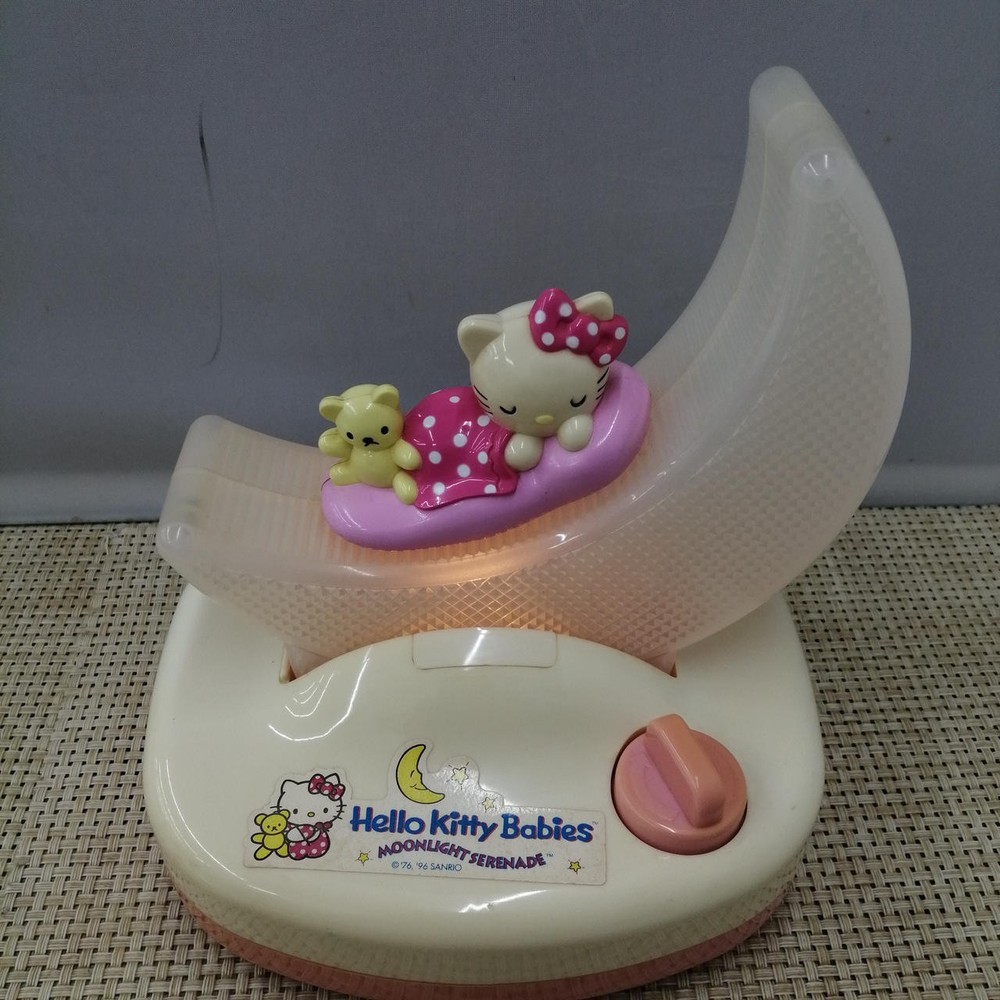 TOMY Hello Kitty Babies
