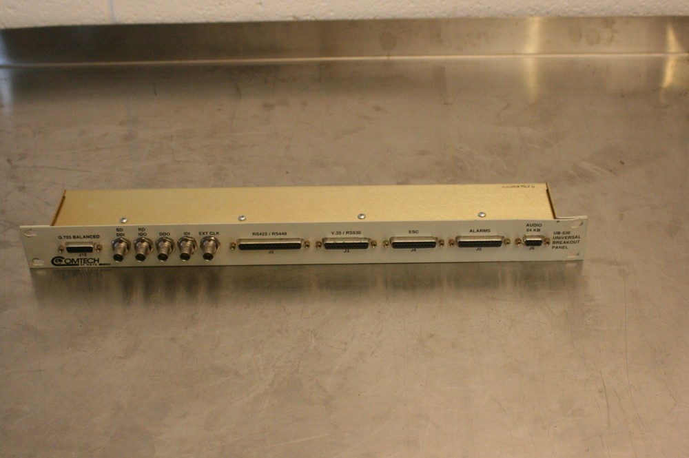 COMTECH EF DATA SATELLITE UB-530 UNIVERSAL BREAKOUT PANEL