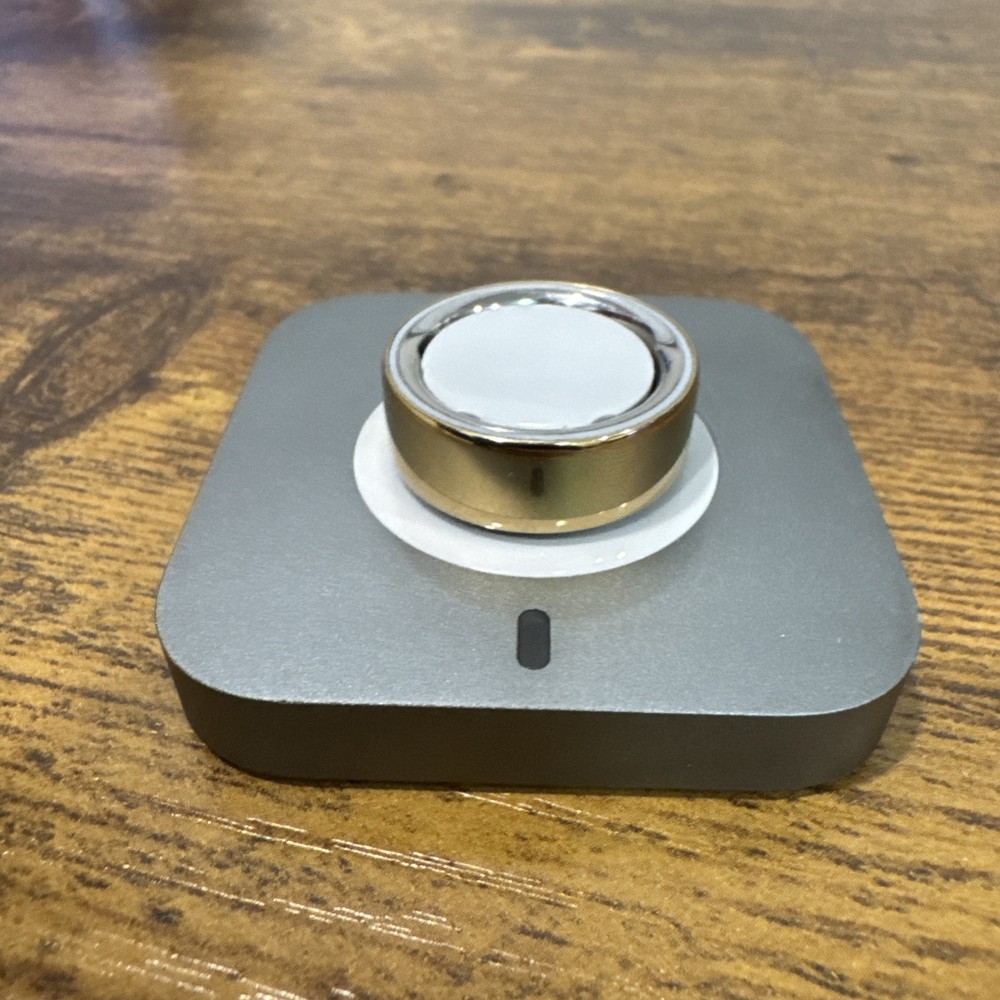 UNTESTED OURA Ring 4 Size 7 Ring 2AD7V-OURA2402 As Is Untested H7